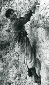 Erich Abram sulla via Stosser alla Tofana di Rozes (Photo Erich Abram_Un alpinista bolzanino pp98)