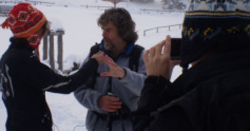 Intervista-Reinhold-Messner-Sara-Sottocornola-e-Valentina-DAngella-300x124.jpg