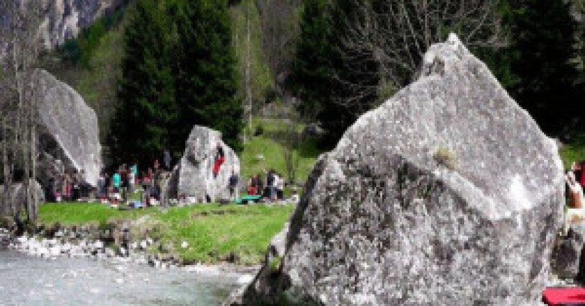 Melloblocco-photo-courtesy-melloblocco.it_-300x224.jpg