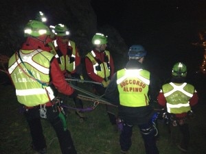 Operazioni-di-soccorso-alla-Rocca-di-Sciara-Photo-Soccorso-alpino-sicilia-300x225.jpg