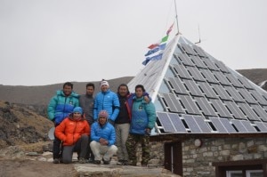 Simone-Moro-e-Ueli-Steck-in-Piramide-2-300x199.jpg