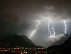 Temporali-in-arrivo-photo-courtesy-3bmeteo.com_1-300x228.jpg