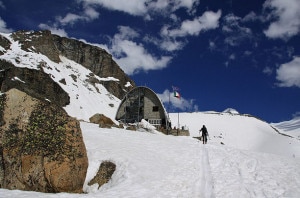 rifugio-Vittorio-Emanuele-II-Photo-Flickr-Buddhamountain-300x198.jpg