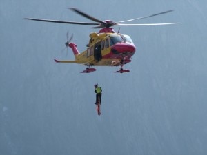 CNSAS_elicottero_verricello_43851-300x225.jpg