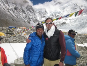 Kenton Cool e Dorje Gylgen Sherpa (Photo www.kentoncool.com)