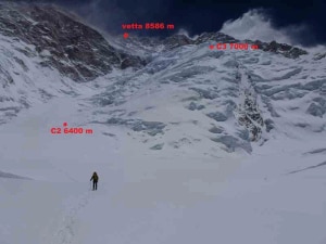 La-vetta-del-Kangchenjunga-Photo-pagina-facebook-Kangchenjunga-Expedition-2013-300x225.png