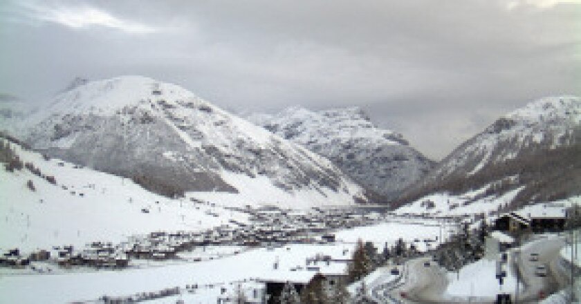 Livigno-innevata-Webcam-Livigno-courtesy-3bmeteo.com_-300x225.jpg