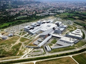 Ospedale-Papa-Giovanni-XXIII-di-Bergamo-photo-courtesy-www.ecodibergamo.it_-300x225.jpg