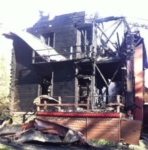 Photo of Val d'Ayas: va a fuoco il rifugio Città di Casale, morto un uomo