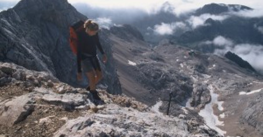 Trekking-Photo-www.slovenia.info_-300x200.jpg