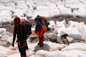 cleaneverest-300x200.jpg