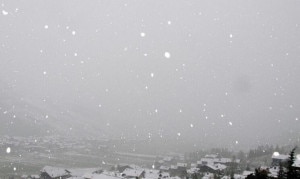 neve-di-maggio-sulle-Alpi-Tweet-di-3bmeteo.com_-300x179.jpg