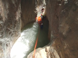 Soccorso Alpino e Speleologico di Verona nel Vajo dell'Orsa (Photo F. Fozzato, Alberto Corà, Mirko Benedetti courtesy of Archivio CNSAS Veneto)