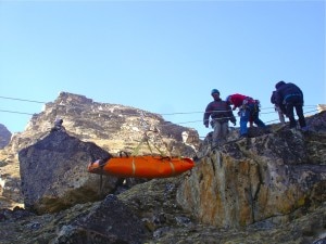 Una foto del Corso di soccorso per guide Sherpa del 2005