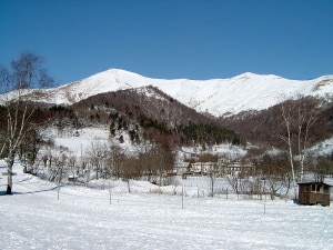 800px-Monte_San_Primo (courtesy wikipedia)