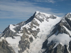 Aiguille de Bionnassay (Photo Loïc Perrin courtesy of commons.wikimedia.org)