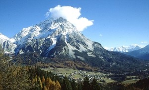 Monte Antelao e San Vito di Cadore (Photo V.Costa courtesy of commons.wikimedia.org)