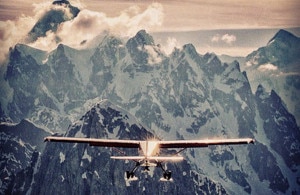 Volando al Ruth Gorge - Alaska (Photo www.renanozturk.com)