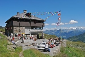 Capanna del Campo Tencia (Photo courtesy of www.campotencia.ch)