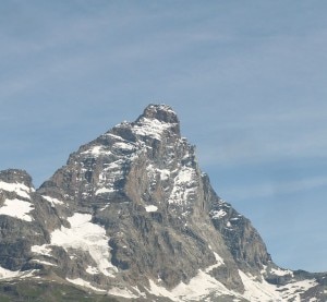 Il versante sud del Cervino (Photo Franco courtesy of Wikimedia Commons)