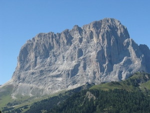 Sassolungo (Photo Leonardo Miliani courtesy of commons.wikimedia.org)