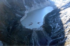 Tsho Rolpa glacial lake in Nepal. Photo: ksj.mit.edu 