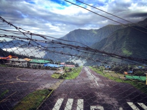 sunsan lukla airport