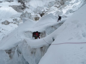 Attraversamento dell'Icefall (Photo lhotseskichallenge.com)