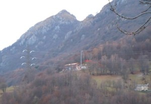 Il nuovo rifugio Resegone sul versante bergamasco della montagna omonima (Photo courtesy of www.caivalleimagna.it)