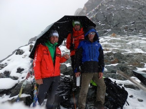 Edmond Joyeusaz, Federico Colli e  Carlo Limonta verso il Lhotse (Photo lhotseskichallenge.com)