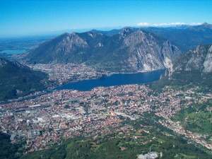 Lecco dai Piani d'Erna (photo courtesy commons.wikimedia.org)