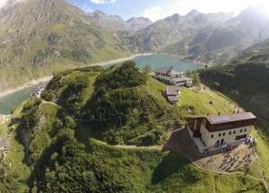 Rifugio Curo (Foto by FotoBerg - www.fotoberg