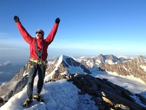 Roger Schäli in cima al Jungfrau (Photo courtesy of Roger Schäli - www.rogerschaeli.ch )