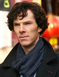 Benedict Cumberbatch durante le riprese di Sherlock (Photo courtesy of Wikimedia Commons)