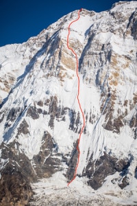 La via seguita da Ueli Steck lungo il versante Sud dell'Annapurna è probabilmente la stessa seguita da Yannick Graziani e Stephane Benoist (Photo courtesy of patitucciphoto.com)