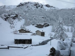 MALTEMPO: NEVE SOPRA 1.500 METRI IN VALLE D'AOSTA