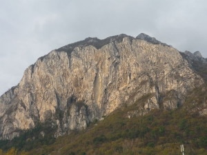Parete sud del San Martino (Photo courtesy of Wikimedia Commons)
