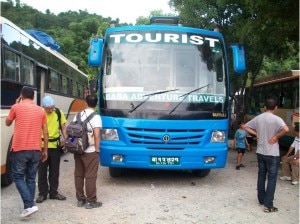 Tourists enjoyed the shuttle bus service on the elections day.