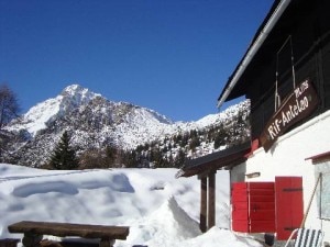 Rifugio Antelao -foto d'archivio- (Photo courtesy of www.rifugio-antelao.it)