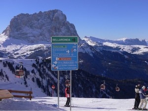 Sellaronda (Photo courtesy of Wikimedia Commons)