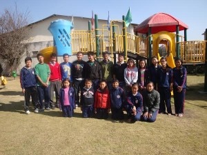 Students posing for group photo. Photo: Himalayan Trust.