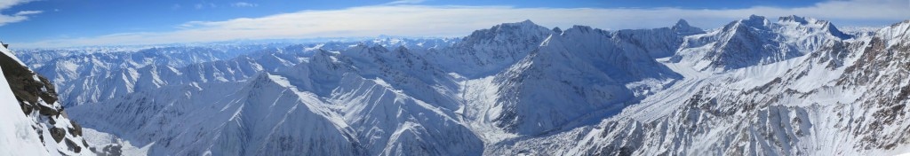 Panorama da campo 2 - parete Rupal Nanga Parbat (Photo Simone Moro)