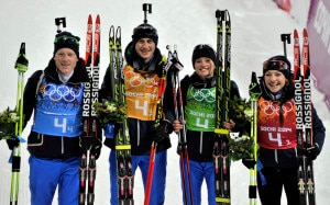 I quattro biatleti italiani vincitori del bronzo nella Staffetta Mista a Sochi. Da sinistra a destra: Lukas Hofer, Dominik Windisch, Karin Oberhofer e Dorothea Wierer (Photo courtesy of Fisi/Gio Auletta/Pentaphoto)