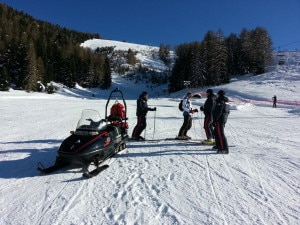 Controlli dei Carabinieri sulle montagne italiane (Photo courtesy of Ansa)