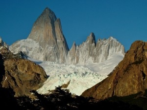 La parte iniziale della traversata, dall'Aguja Guillaumet al Fitz Roy (Photo Luca Maspes)