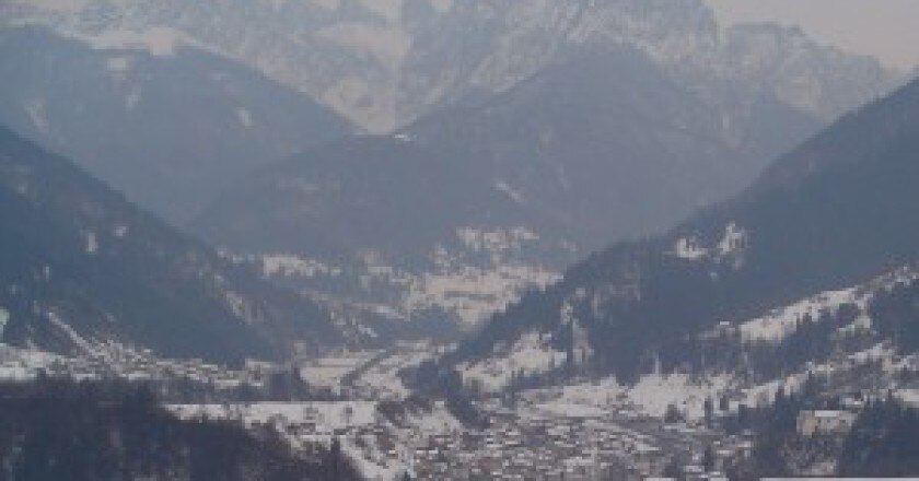D04DF18670-300x185.jpg