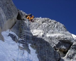 Scalette sui tre Step del versante nord (Photo www.alanarnette.com)