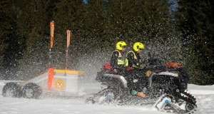 Uomini del Soccorso Alpino in quad (Photo Costantina Pozzi courtesy of Sasl)