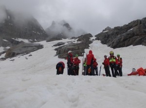 Intervento del Soccorso Alpino su montagna avvolta dalla nebbia (Photo courtesy of Soccorso Alpino XIIa Canavesana)