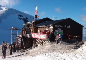 Rifugio Guide del Cervino a  Valtournenche, una delle strutture coinvolte nel progetto (Photo courtesy of Wikimedia Commons)